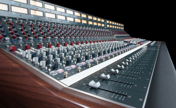 Rupert Neve Designs 5088 Console
