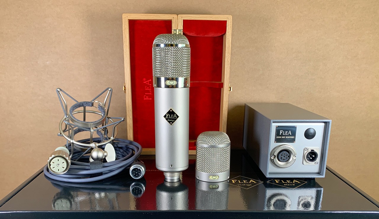 FLEA47 Vintage microphone - two heads combo (Limited Edition) FLEA47 Vintage microphone - two heads combo (Limited Edition)